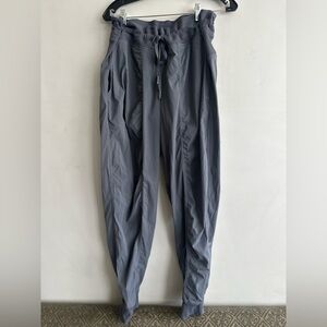 Lululemon Athletica Gray size 12  jogger with cuffed  Leg